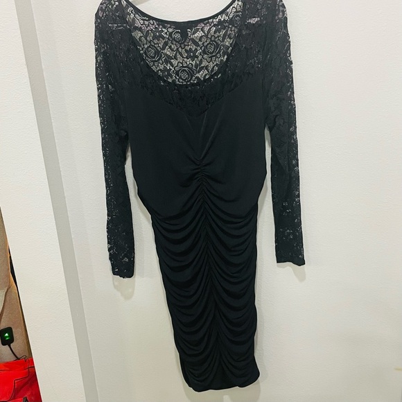 Torrid Womens Plus Size 2X Lace & Ripples Body Con Black Long Sleeve Goth Dress - Picture 2 of 13